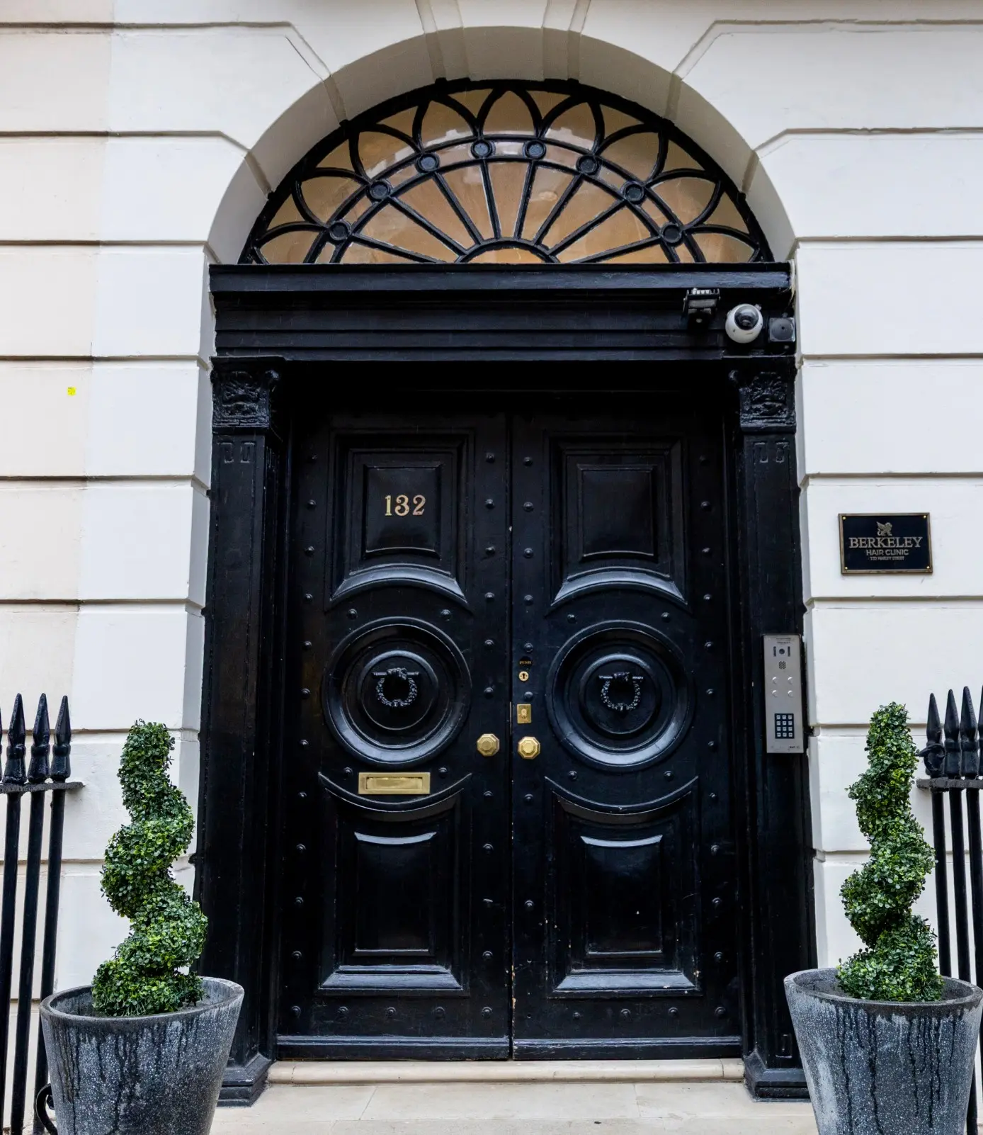 Berkeley Hair Clinic London — clinic